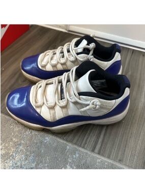 Jordan 11 concord sketch
